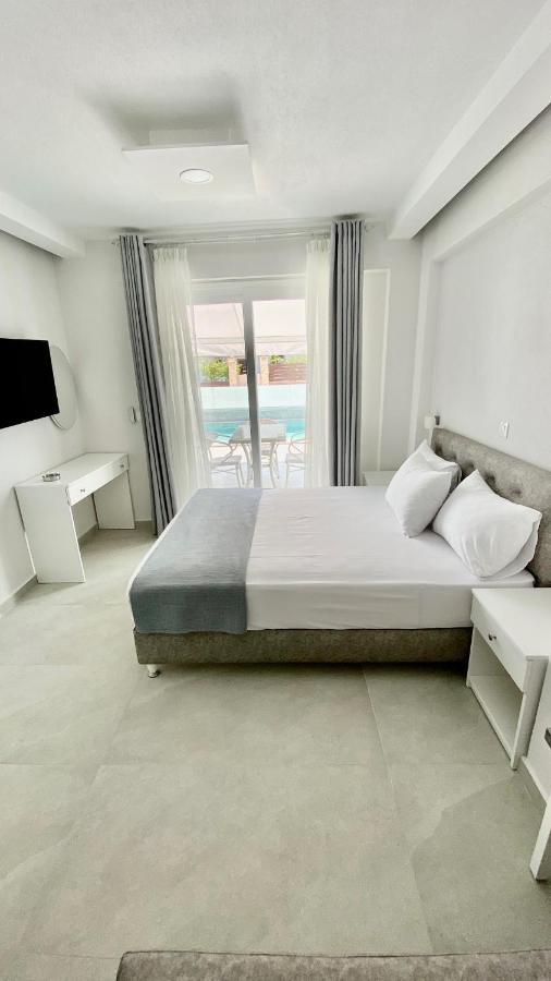 Interni Luxury Living Apartment Nikiti  Luaran gambar