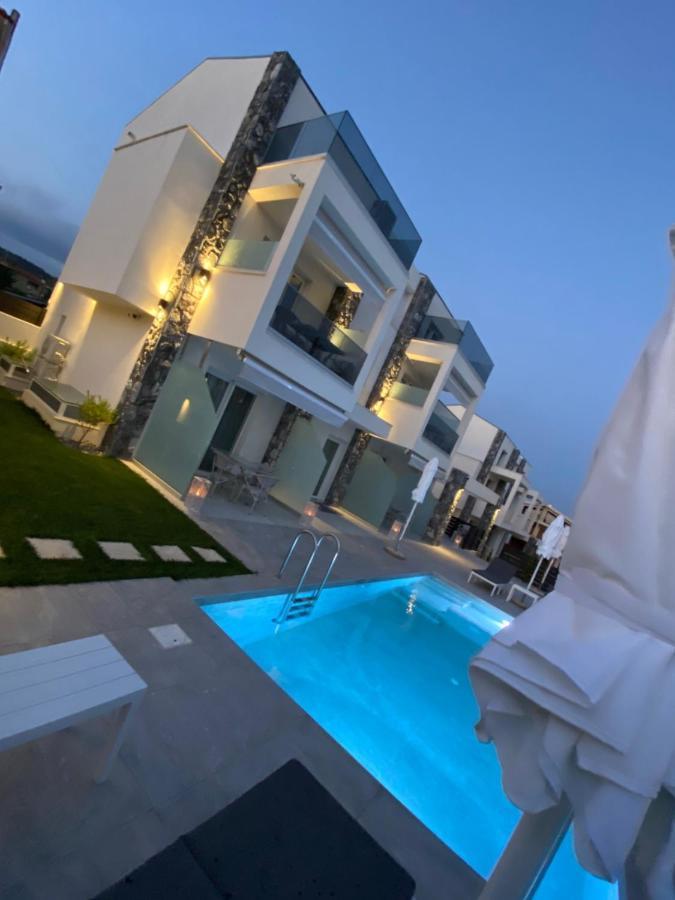 Interni Luxury Living Apartment Nikiti  Luaran gambar