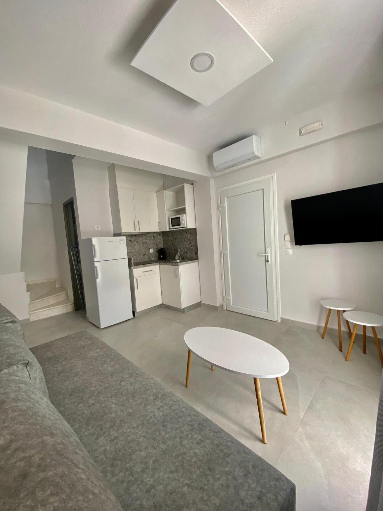 Interni Luxury Living Apartment Nikiti  Luaran gambar