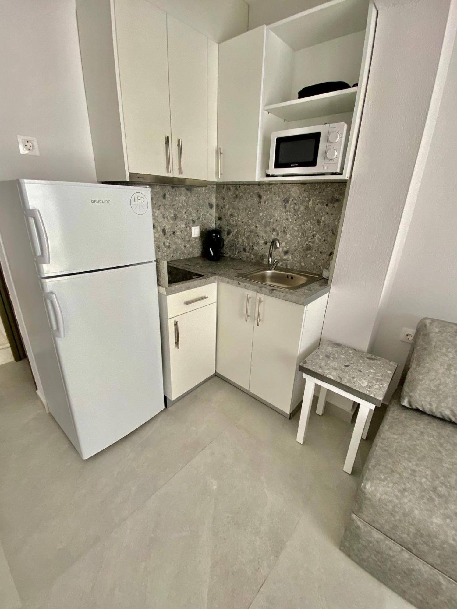 Interni Luxury Living Apartment Nikiti  Luaran gambar
